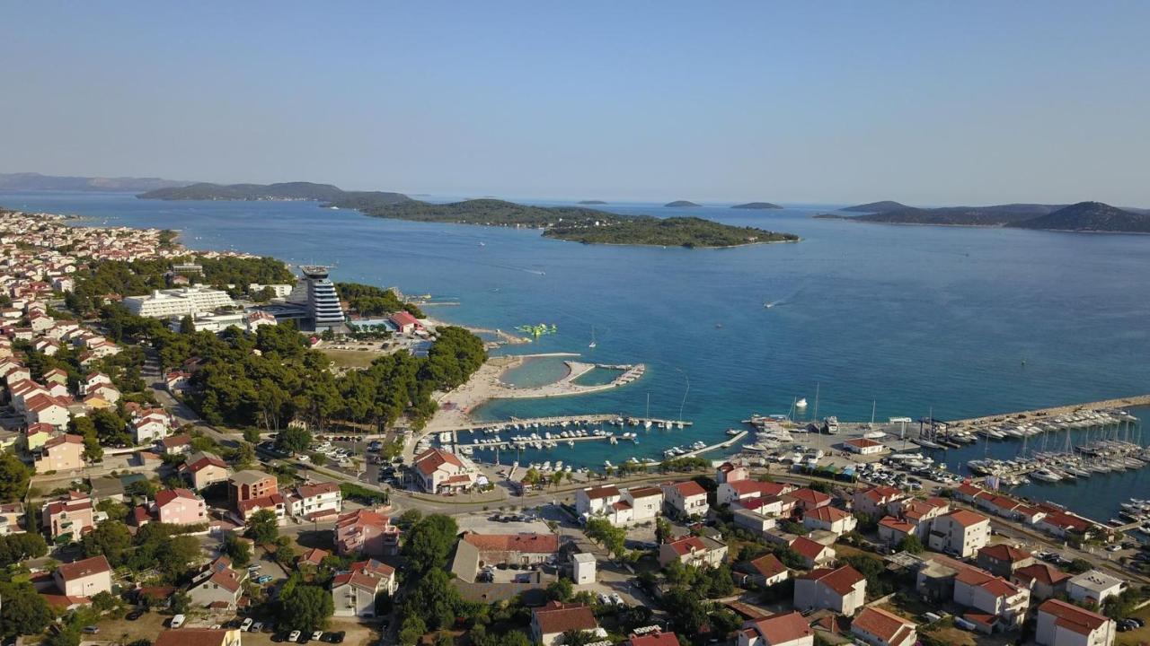 Apartmani Ana Juricev Vodice Exterior photo