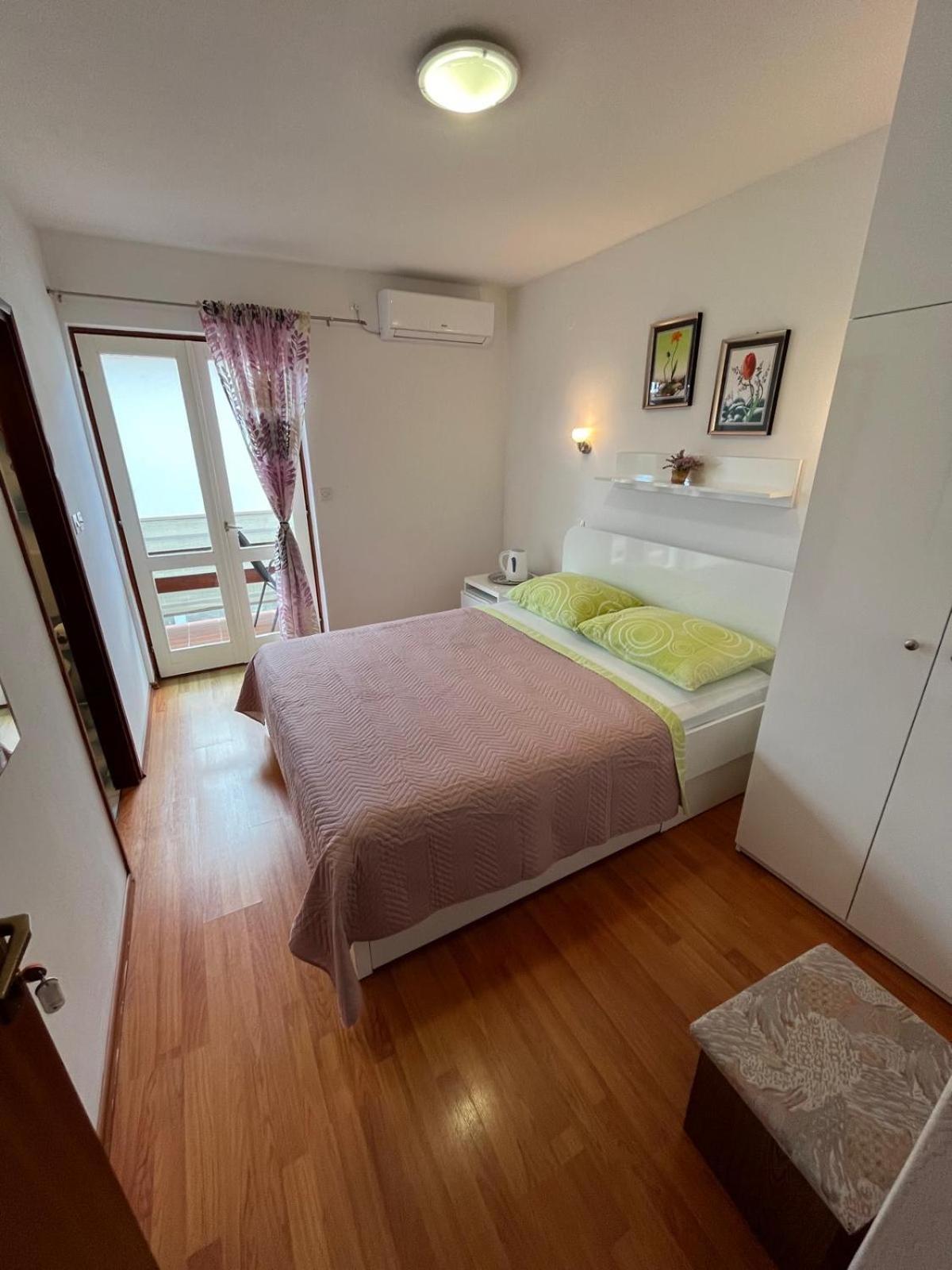 Apartmani Ana Juricev Vodice Exterior photo
