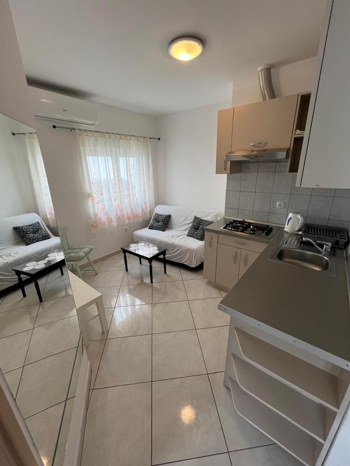 Apartmani Ana Juricev Vodice Exterior photo