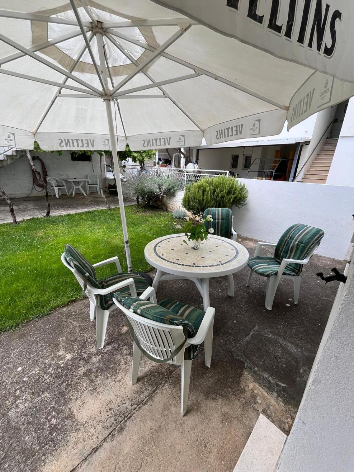 Apartmani Ana Juricev Vodice Exterior photo